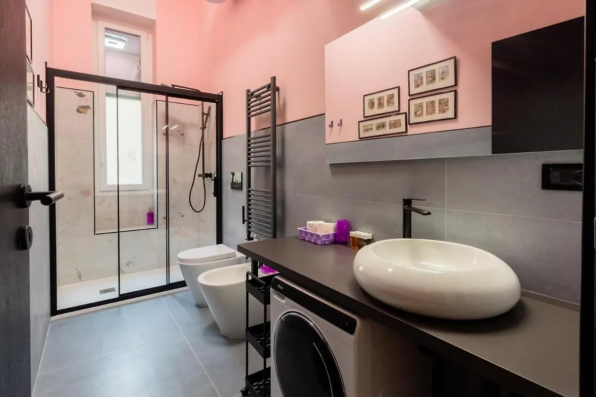 Homeby, Appartamento Simonetta Porta Romana ミラノ アパート